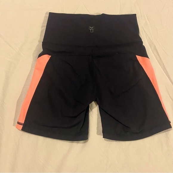 TNA high rise black and orange biker summer workout shorts - Picture 2 of 4